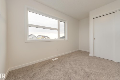17238 4 Street, Edmonton, AB - Indoor Photo Showing Other Room
