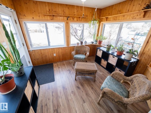 403 4 Street, Rural Lac Ste. Anne County, AB - Indoor