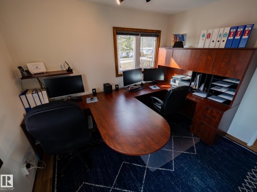 403 4 Street, Rural Lac Ste. Anne County, AB - Indoor Photo Showing Office