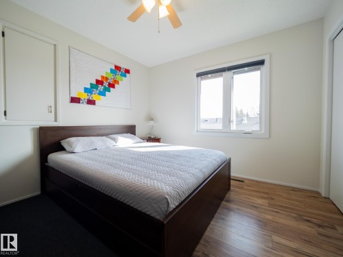 403 4 Street, Rural Lac Ste. Anne County, AB - Indoor Photo Showing Bedroom