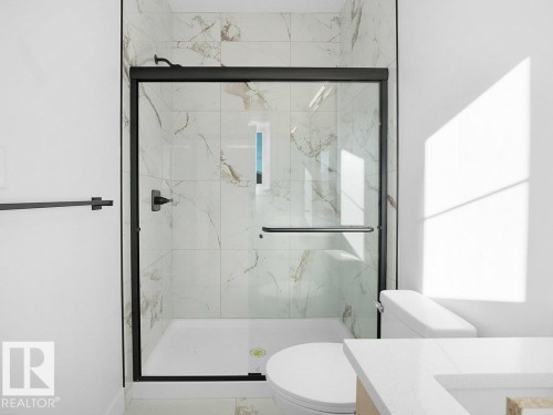 434 Crystal Creek Link, Leduc, AB - Indoor Photo Showing Bathroom