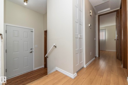 10656 Beaumaris Road, Edmonton, AB - Indoor Photo Showing Other Room