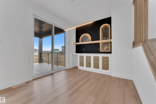 8458 Mayday Link Sw, Edmonton, AB - Indoor Photo Showing Other Room