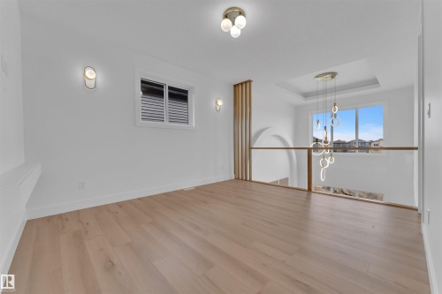 8458 Mayday Link Sw, Edmonton, AB - Indoor Photo Showing Other Room