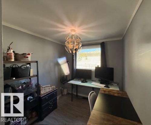 25 Ridgeway Drive, Edmonton, AB - Indoor Photo Showing Other Room
