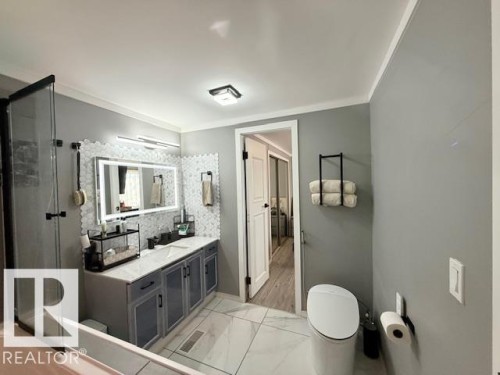 25 Ridgeway Drive, Edmonton, AB - Indoor Photo Showing Bathroom