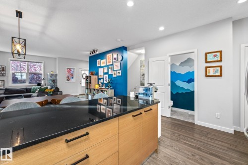 45 655 Watt Boulevard, Edmonton, AB - Indoor Photo Showing Other Room