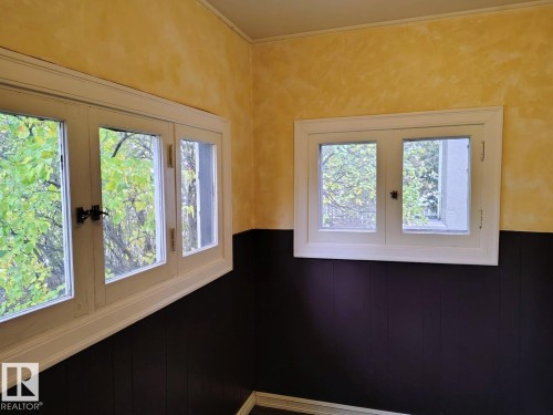 11343 69 Street, Edmonton, AB - Indoor Photo Showing Other Room