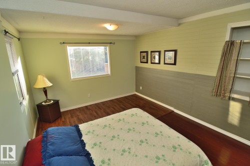 11343 69 Street, Edmonton, AB - Indoor Photo Showing Other Room