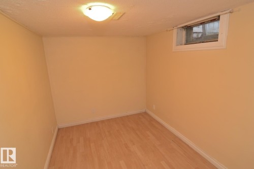 11343 69 Street, Edmonton, AB - Indoor Photo Showing Other Room