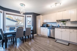 168 Hemingway Rd NW  Edmonton, AB T6M 2Y8