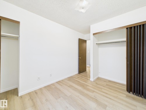 18337 93 Avenue, Edmonton, AB - Indoor Photo Showing Other Room