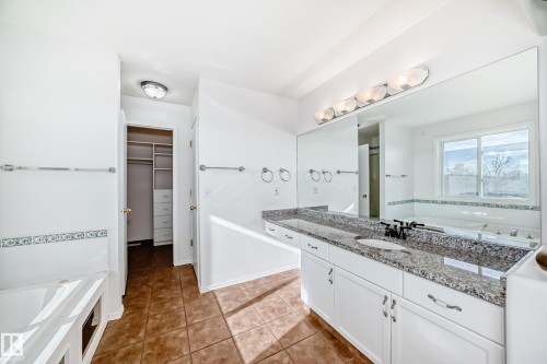 10315 175 Avenue, Edmonton, AB - Indoor