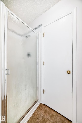 10315 175 Avenue, Edmonton, AB - Indoor Photo Showing Other Room