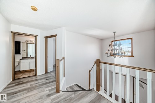 10315 175 Avenue, Edmonton, AB - Indoor Photo Showing Other Room