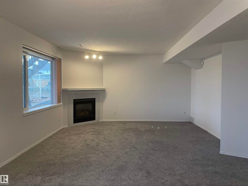 10315 175 Avenue, Edmonton, AB - Indoor With Fireplace