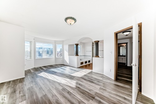 10315 175 Avenue, Edmonton, AB - Indoor Photo Showing Other Room