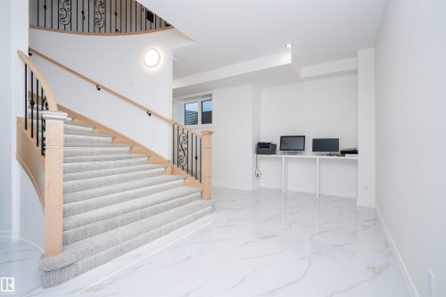 320 50452 Rge Rd 245, Rural Leduc County, AB - Indoor Photo Showing Other Room