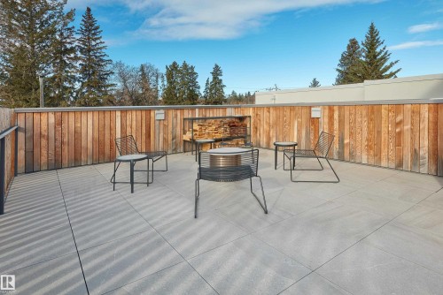 10204 130 Street, Edmonton, AB - Outdoor