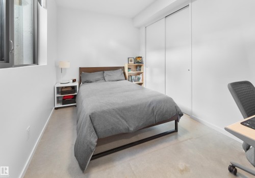 10204 130 Street, Edmonton, AB - Indoor Photo Showing Bedroom