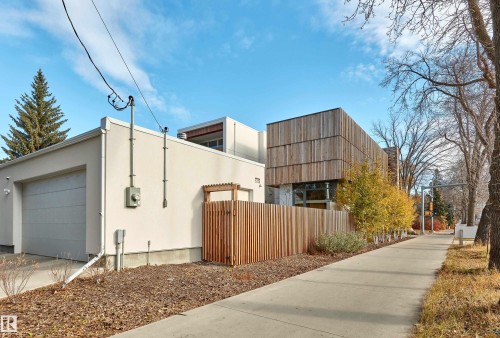 10204 130 Street, Edmonton, AB - Outdoor