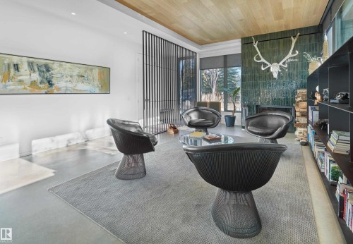 10204 130 Street, Edmonton, AB - Indoor