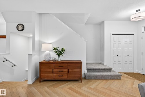 3847 Chrustawka Place, Edmonton, AB - Indoor Photo Showing Other Room