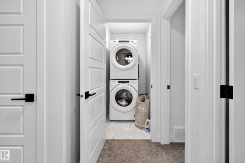 3847 Chrustawka Place, Edmonton, AB - Indoor Photo Showing Laundry Room