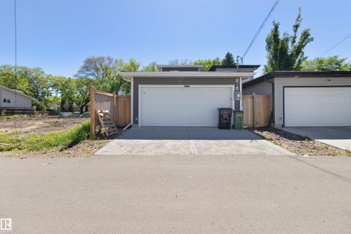 8534 81 Avenue, Edmonton, AB - Outdoor With Exterior