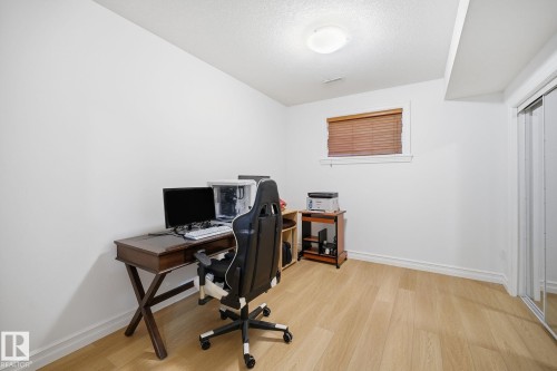 1324 70 Street, Edmonton, AB - Indoor Photo Showing Office
