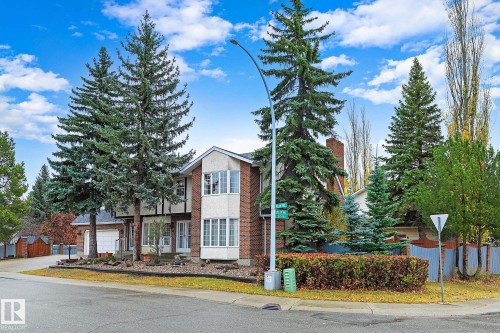 186 Willow Way, Edmonton, AB - Outdoor With Facade