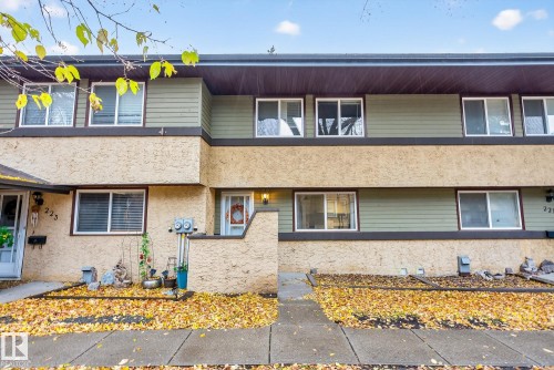 222 Woodbridge Way, Sherwood Park, AB - Outdoor