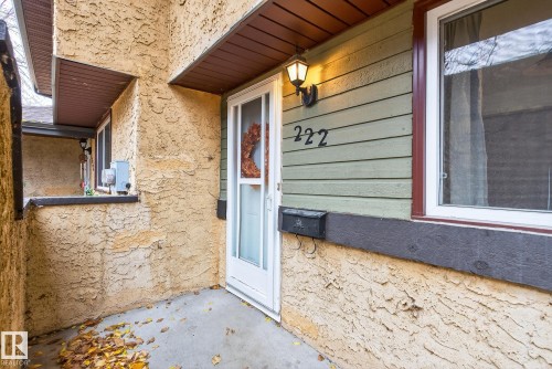 222 Woodbridge Way, Sherwood Park, AB - Outdoor With Exterior