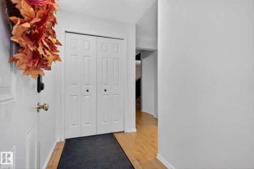222 Woodbridge Way, Sherwood Park, AB - Indoor
