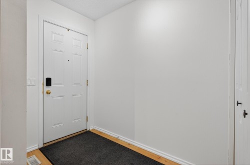 222 Woodbridge Way, Sherwood Park, AB - Indoor Photo Showing Other Room