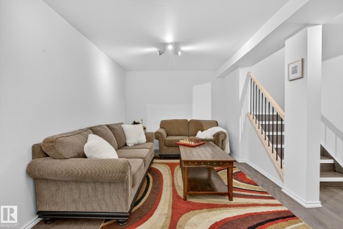 222 Woodbridge Way, Sherwood Park, AB - Indoor