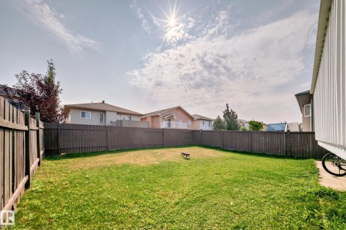 3135 34B Avenue Nw, Edmonton, AB - Outdoor
