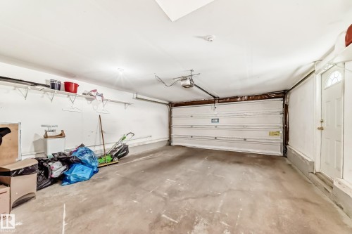 3135 34B Avenue Nw, Edmonton, AB - Indoor Photo Showing Garage
