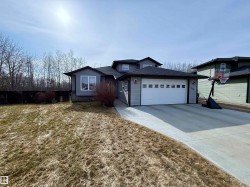 5605 48 Avenue  St. Paul Town, AB T0A 3A1