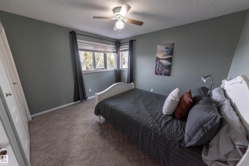 5123 51 Avenue, Rural Lac Ste. Anne County, AB - Indoor Photo Showing Bedroom