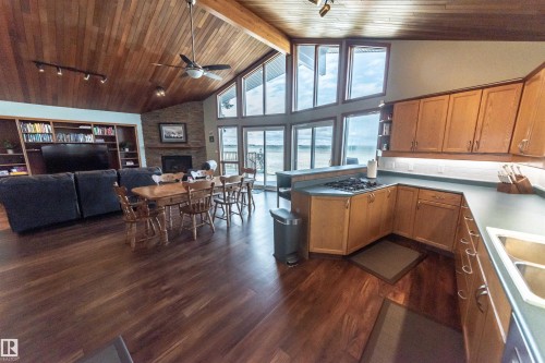 5123 51 Avenue, Rural Lac Ste. Anne County, AB - Indoor Photo Showing Other Room