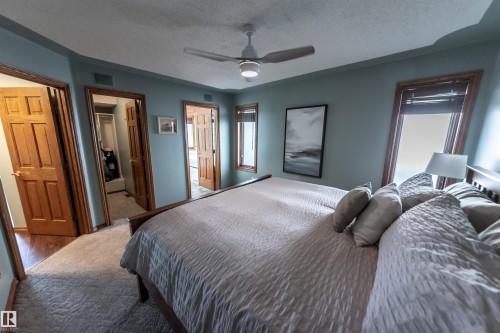 5123 51 Avenue, Rural Lac Ste. Anne County, AB - Indoor Photo Showing Bedroom