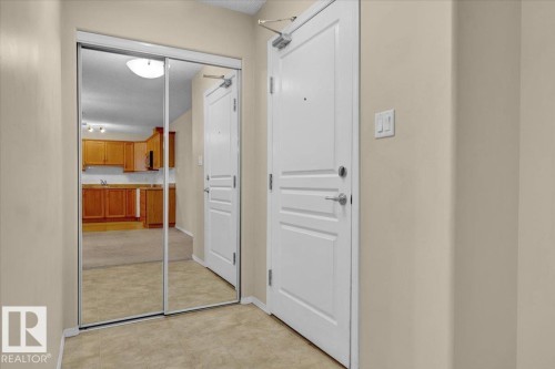 140 16035 132 Street, Edmonton, AB - Indoor Photo Showing Other Room