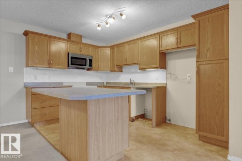 140 16035 132 Street, Edmonton, AB - Indoor Photo Showing Kitchen