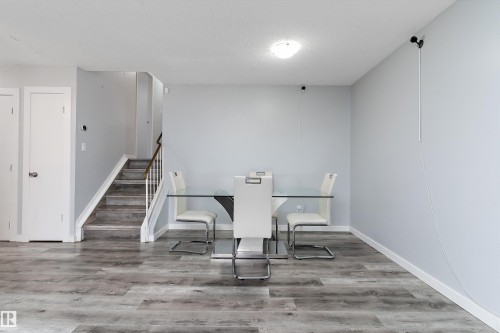 3214 71 Street, Edmonton, AB - Indoor Photo Showing Other Room