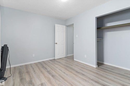 3214 71 Street, Edmonton, AB - Indoor Photo Showing Other Room