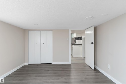 3214 71 Street, Edmonton, AB - Indoor Photo Showing Other Room