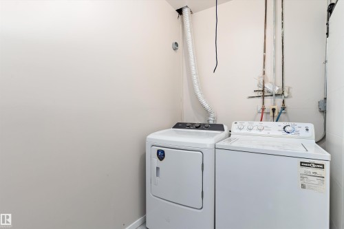 3214 71 Street, Edmonton, AB - Indoor Photo Showing Laundry Room