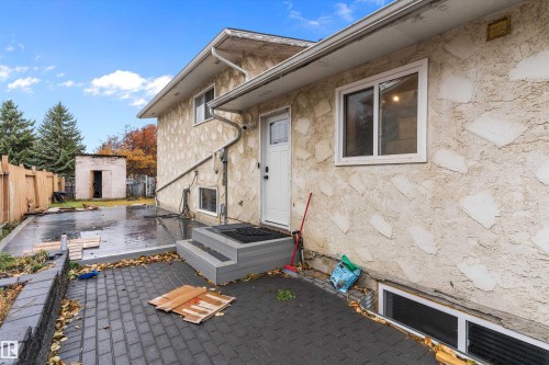 3214 71 Street, Edmonton, AB - Outdoor