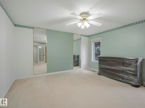 316 Burton Road, Edmonton, AB - Indoor